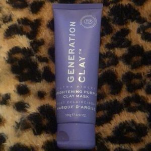 ** GENERATION CLAY BRIGHTENING PURPLE CLAY MASK **